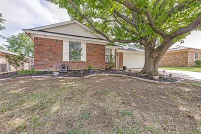 6432 Whitehurst Drive, Watauga, TX 76148 - Photo 1