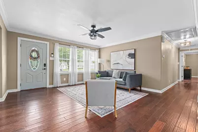 147 Meadowbrook Street, Robinson, TX 76706 - Photo 1