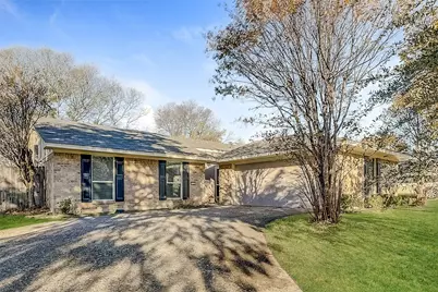 715 N Horne Street, Duncanville, TX 75116 - Photo 1