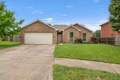 6204 Winter Park Lane, Arlington, TX 76018 - Photo 1