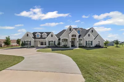 2201 Summerlin Court, Granbury, TX 76048 - Photo 1