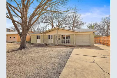 923 Prestwick Lane, Richardson, TX 75080 - Photo 1