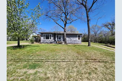 4737 Morris Avenue, Fort Worth, TX 76103 - Photo 1
