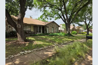 513 Augustine Drive, Euless, TX 76039 - Photo 1