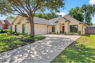 2704 Hollow Ridge Drive, Denton, TX 76210 - Photo 1