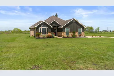160 Grays Creek Circle, Alma, TX 75119 - Photo 1