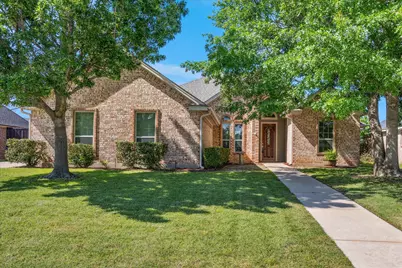 408 Woodlawn Street, Krum, TX 76249 - Photo 1