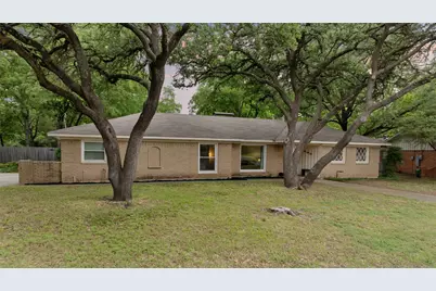 115 Mill Pond Road, Denton, TX 76209 - Photo 1
