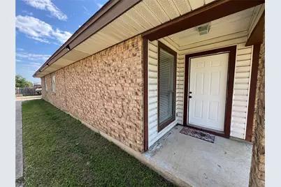 2425 Ventura Drive #A, Arlington, TX 76015 - Photo 1