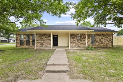 2203 N Village Drive, Bonham, TX 75418 - Photo 1