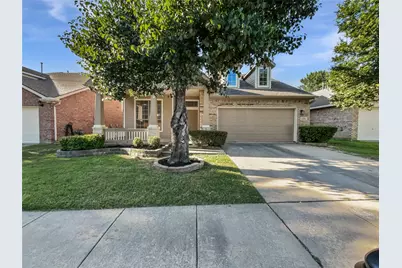 6400 Hawthorn Drive, Denton, TX 76208 - Photo 1