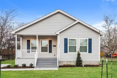 1526 Homeland Street, Dallas, TX 75212 - Photo 1