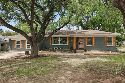 810 Turner Boulevard, Grand Prairie, TX 75050 - Photo 1