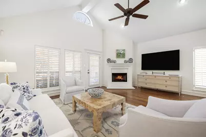 6137 Oram Street, Dallas, TX 75214 - Photo 1