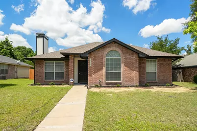 1133 Rosewood Lane, Lancaster, TX 75146 - Photo 1