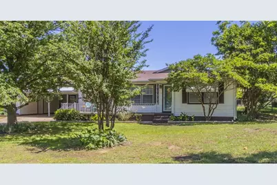 2710 Mineral Wells Highway, Weatherford, TX 76088 - Photo 1