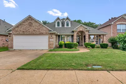6504 Bluebird Drive, Arlington, TX 76001 - Photo 1