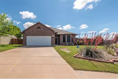 4 Jennifer Court, Wichita Falls, TX 76310 - Photo 1
