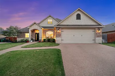 386 Cavitt Court, Robinson, TX 76706 - Photo 1