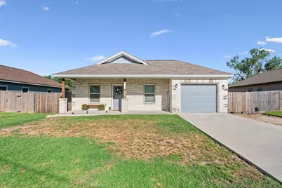 116 Avenue B, Moody, TX 76557 - Photo 1