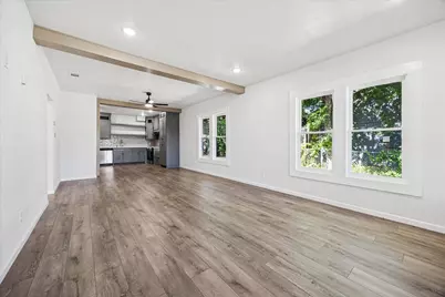 807 W Morphy Street, Fort Worth, TX 76104 - Photo 1