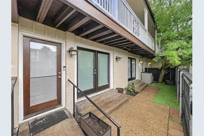 5934 Sandhurst Lane #107, Dallas, TX 75206 - Photo 1