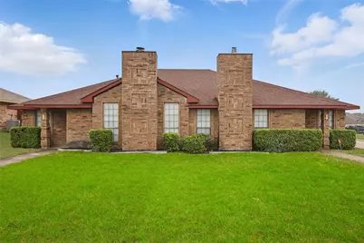703 Inglewood Trail, DeSoto, TX 75115 - Photo 1