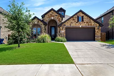 558 Lily Street, Crowley, TX 76036 - Photo 1