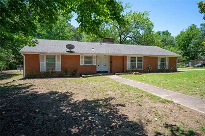 2206 Culbertson, Paris, TX 75460 - Photo 1