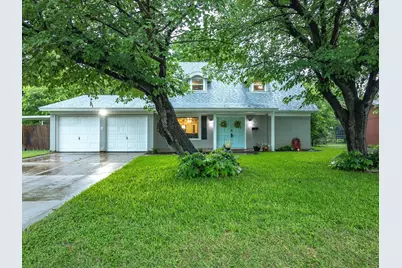 536 Nathan Street, Burleson, TX 76028 - Photo 1