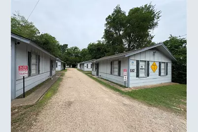 127-137 NW 27th, Paris, TX 75460 - Photo 1