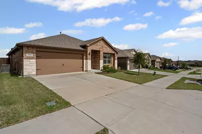 2233 Blythwood Trail, Fort Worth, TX 76108 - Photo 1