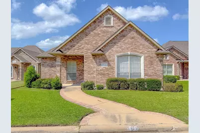 616 Mockingbird Place, Corsicana, TX 75110 - Photo 1