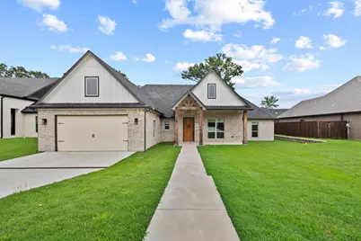 150 Bent Oak Drive, Pottsboro, TX 75076 - Photo 1