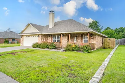 305 Centenial Avenue, Ennis, TX 75119 - Photo 1