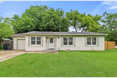 3000 Binyon Street, Fort Worth, TX 76133 - Photo 1