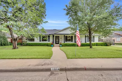 1614 Little Creek Drive, Waxahachie, TX 75165 - Photo 1