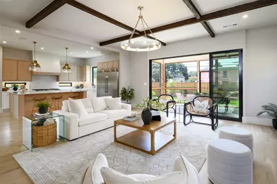 5746 Goodwin Avenue, Dallas, TX 75206 - Photo 1