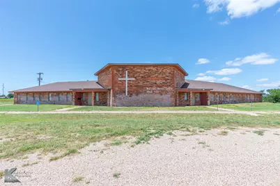 124 Commercial Avenue, Anson, TX 79501 - Photo 1