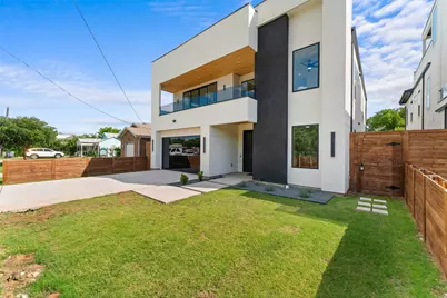 1626 Canada Drive, Dallas, TX 75212 - Photo 1