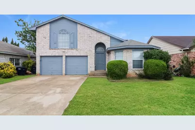 1720 Whispering Cove Trail, Fort Worth, TX 76134 - Photo 1