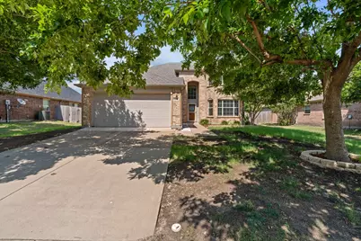 108 Bear Trail, Waxahachie, TX 75165 - Photo 1