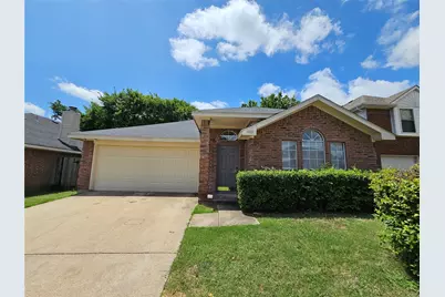 909 Simon Drive, Cedar Hill, TX 75104 - Photo 1