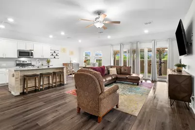 9200 S Field Lane, Arlington, TX 76002 - Photo 1