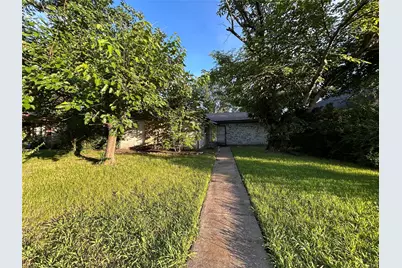 9620 Dale Glade Drive, Dallas, TX 75217 - Photo 1