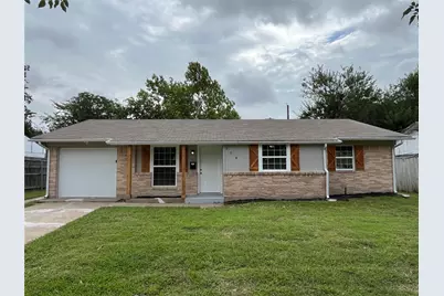 304 Ocean Drive, Richardson, TX 75081 - Photo 1