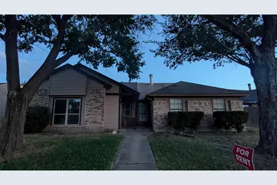 415 Liberty Place, Grand Prairie, TX 75052 - Photo 1