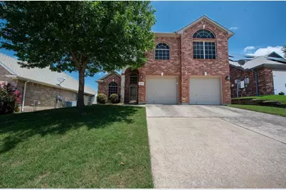 4916 Sailwind Drive, Fort Worth, TX 76135 - Photo 1