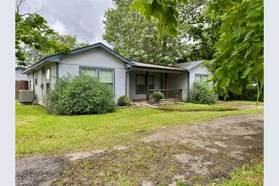 2009 Hickory Tree Road, Balch Springs, TX 75180 - Photo 1