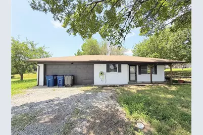 1311 E College Street, Princeton, TX 75407 - Photo 1